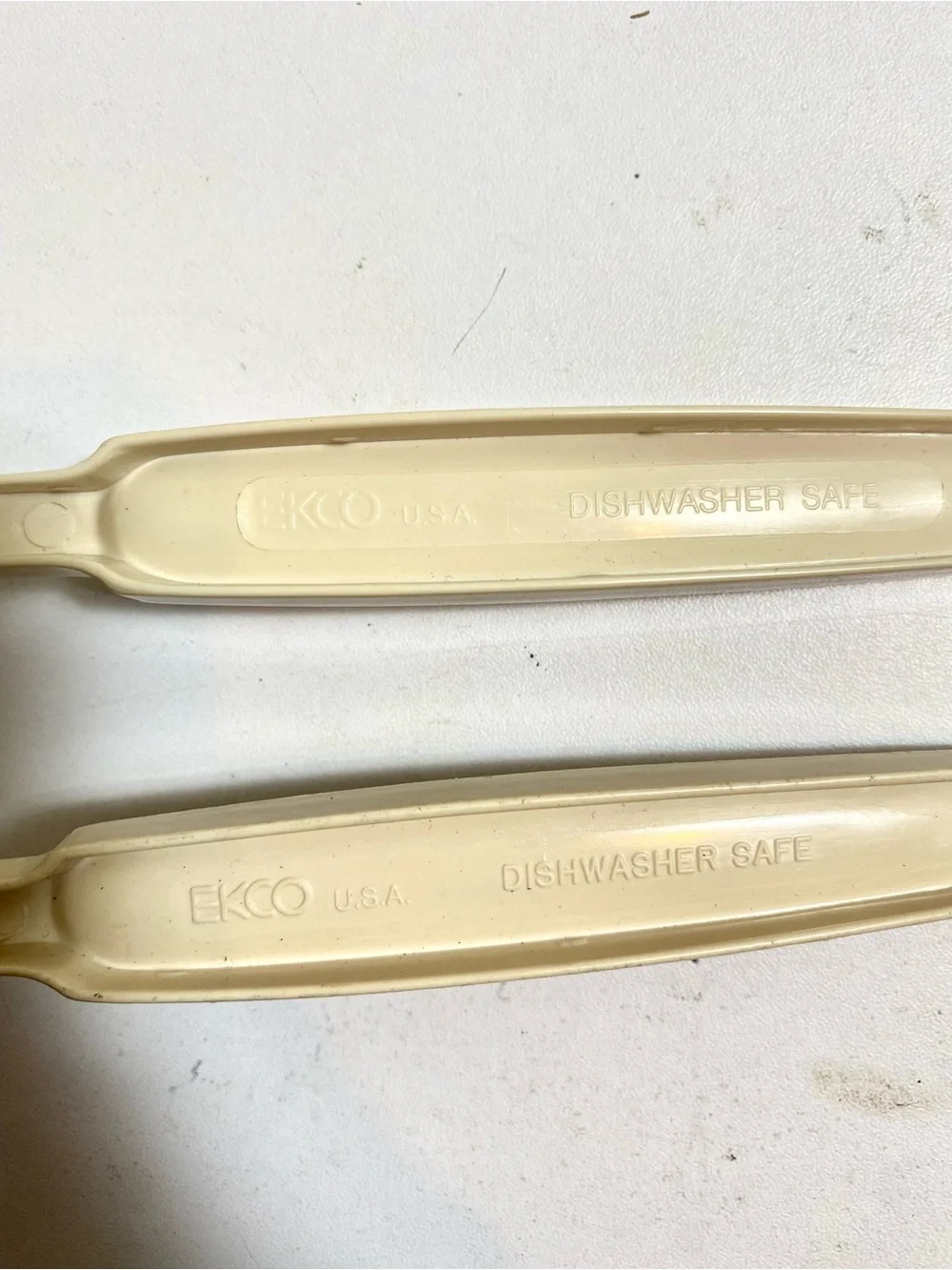 Ekco two cream